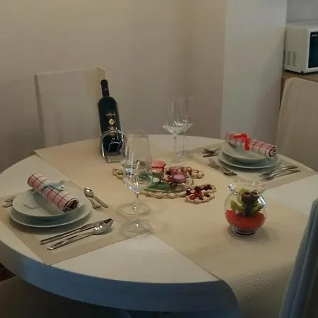 Apartament With Wifi - 12683 *